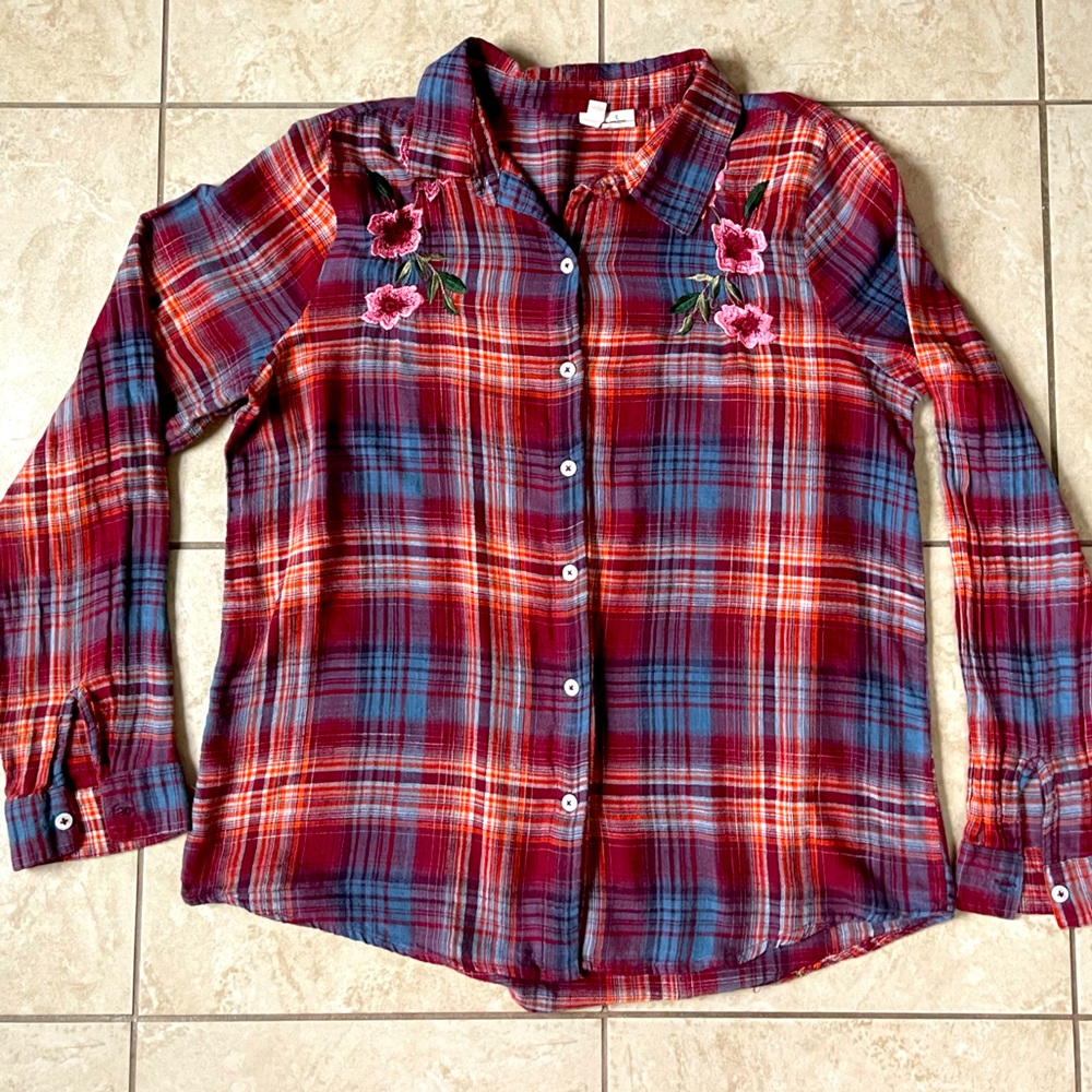 Embroidered Plaid Button Down Shirt